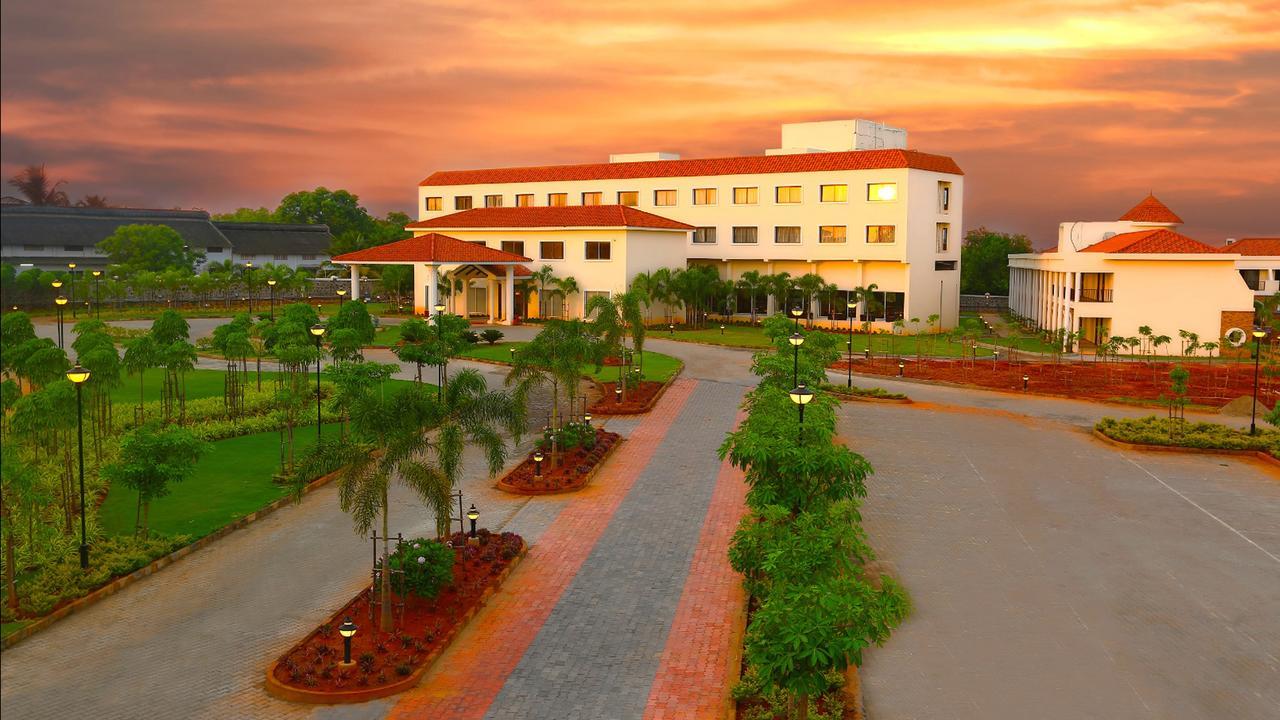 Grand Serenaa Hotel & Resorts, Auroville Exteriér fotografie